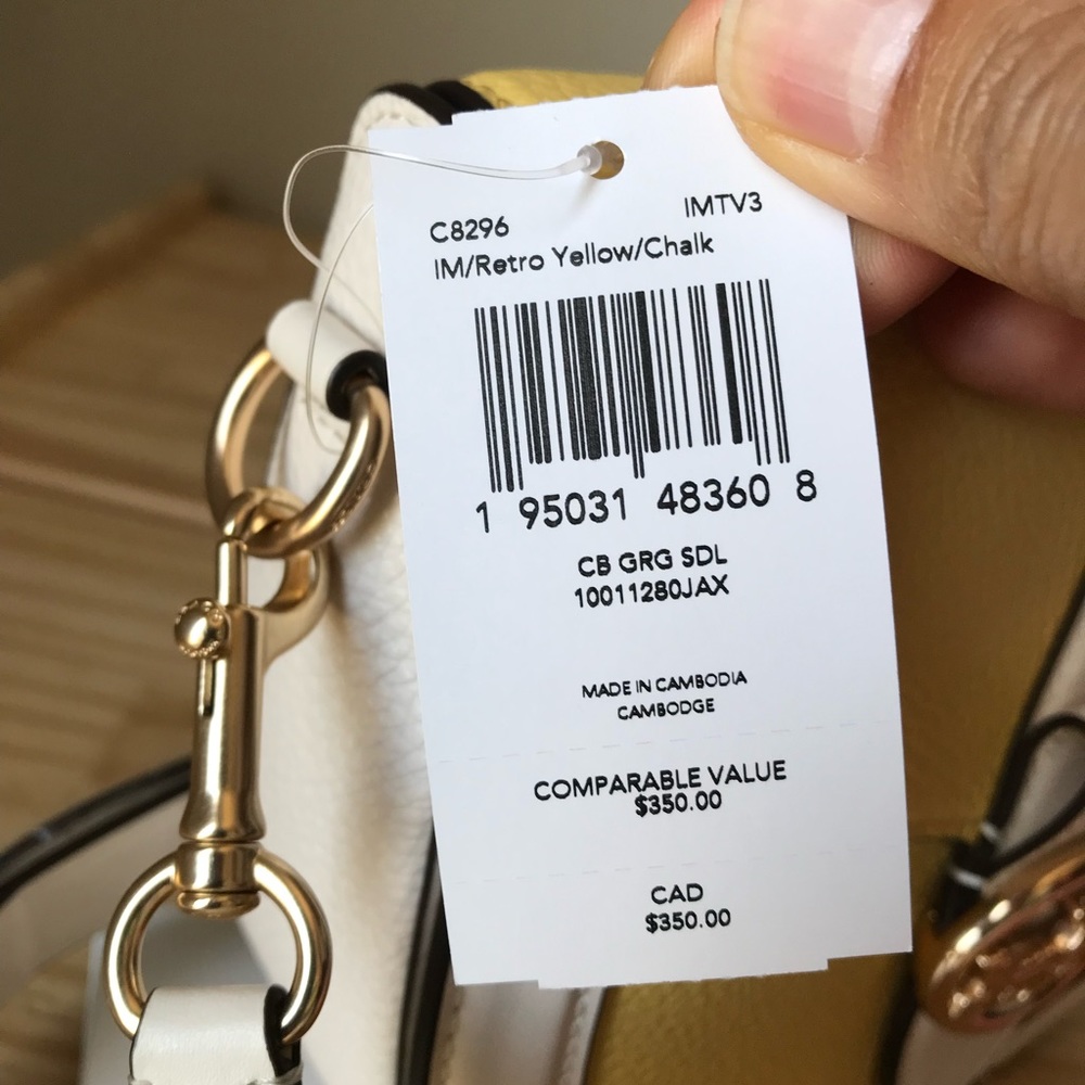 ✅Coach purse - Picture 7 of 12